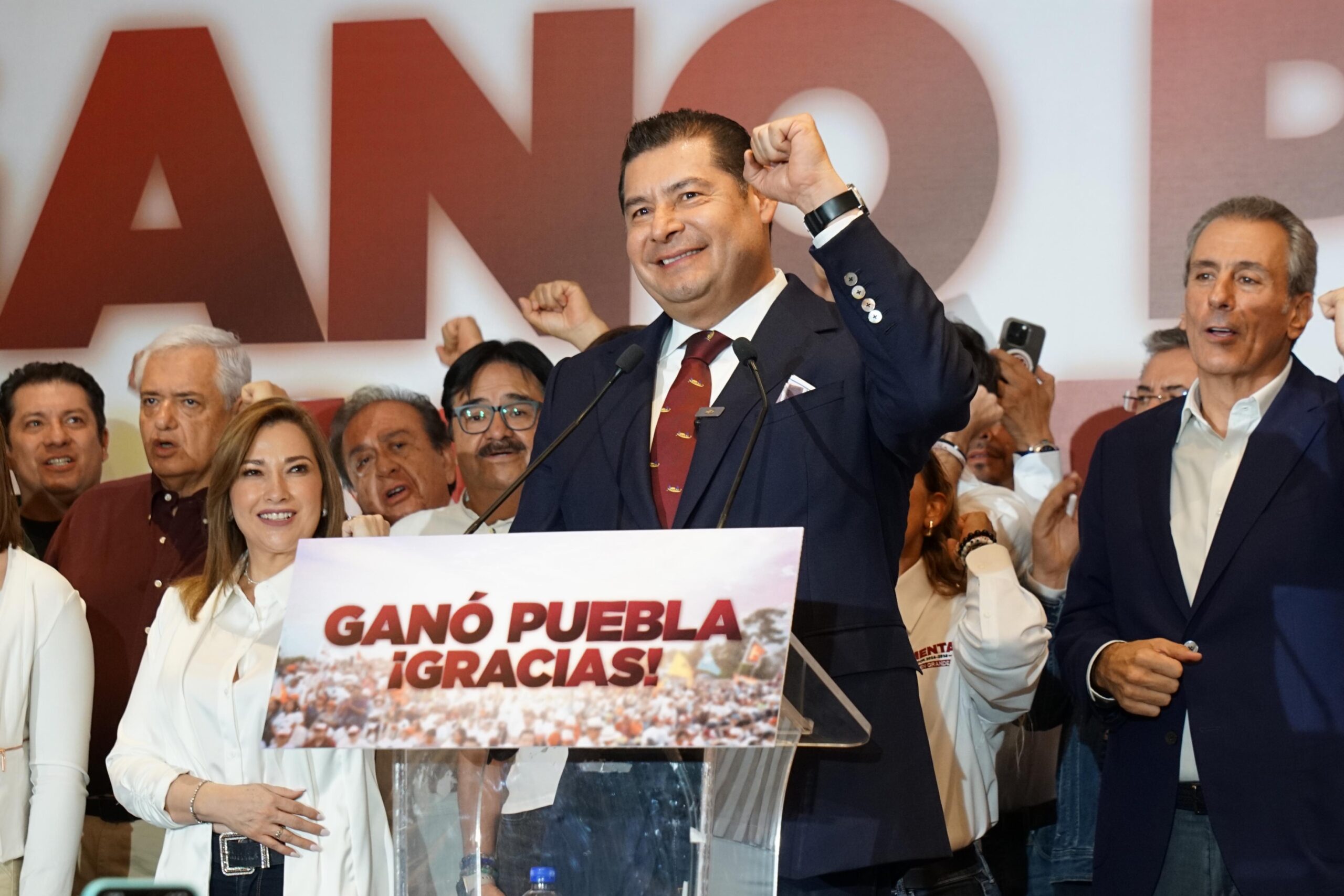 Alejandro Armenta lidera con éxito en Puebla: Excede la meta electoral en las elecciones 2024