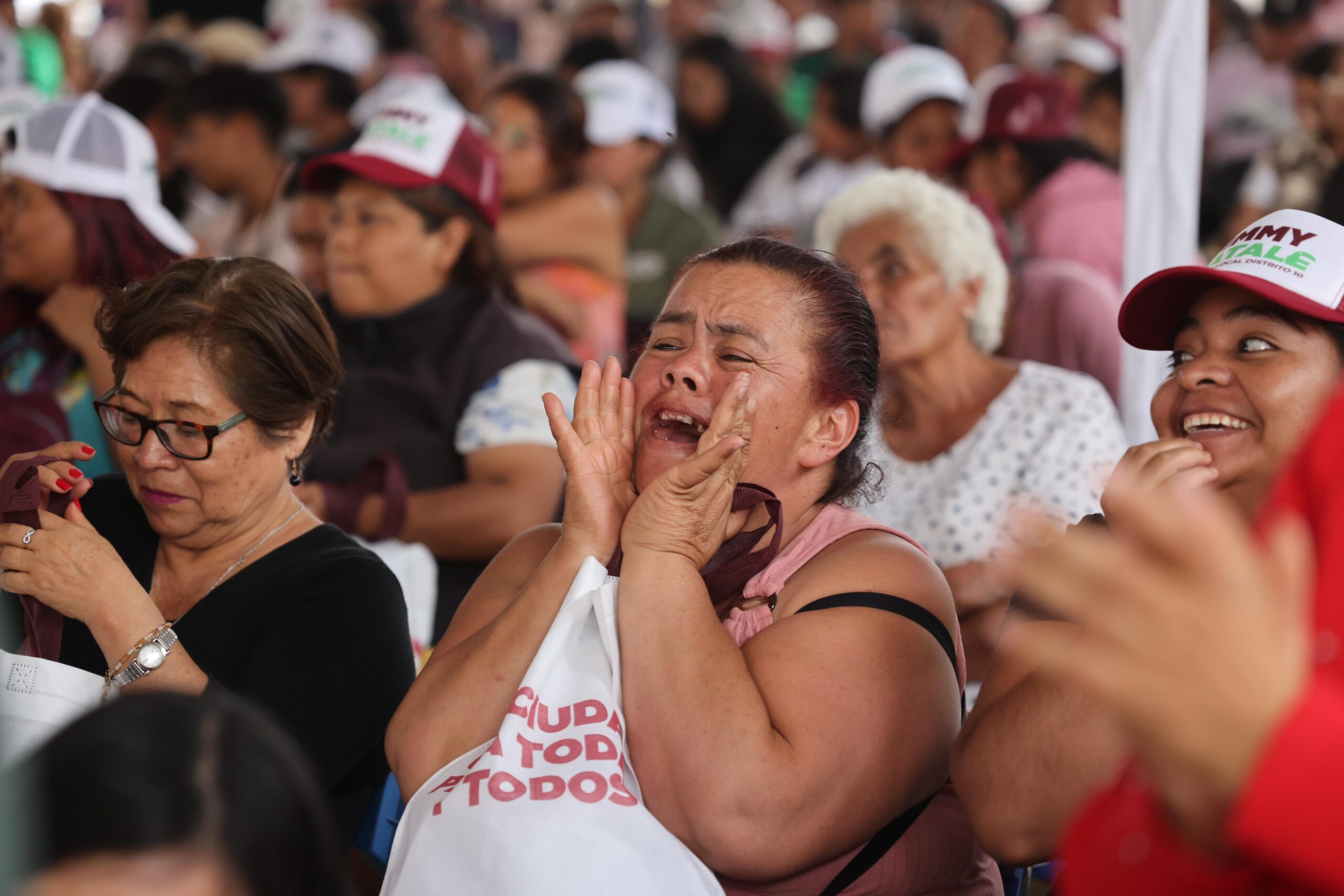 Alejandro Armenta anuncia la creación del Banco de la Mujer en Puebla para combatir la violencia económica