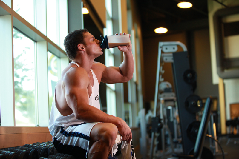 ¿Demasiada proteína en el gym? Conoce los riesgos y beneficios